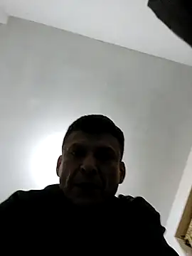 luislimafuego online show from September 26, 2025, 6:09 am