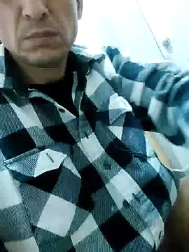 luislimafuego online show from October 15, 2025, 9:28 am