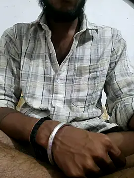 Snapshot of yashuuuu021 chatting on October 18, 2025, 8:00 pm yashuuuu021 online show from October 18, 2025, 8:00 pm