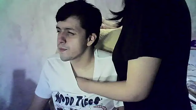 Snapshot of OnlyGrace chatting on November 4, 2025, 5:00 am OnlyGrace online show from November 4, 2025, 5:00 am