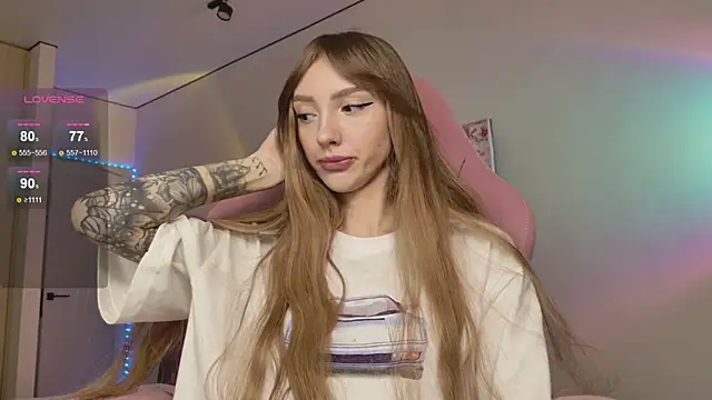 Lunainnk online show from October 1, 2025, 1:11 am