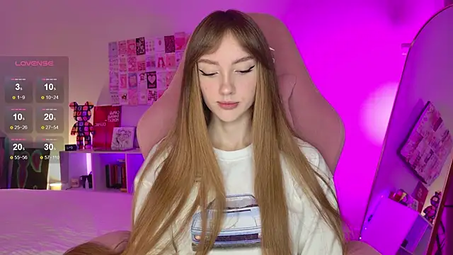 Lunainnk online show from September 21, 2025, 1:22 am