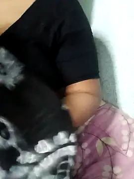 suparnadas141414 online show from November 22, 2025, 3:44 pm