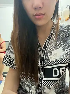 Linda-24 online show from September 14, 2025, 7:03 pm