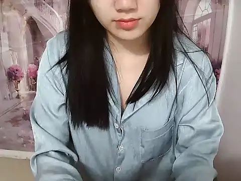 Linda-24 online show from February 8, 2026, 10:07 pm