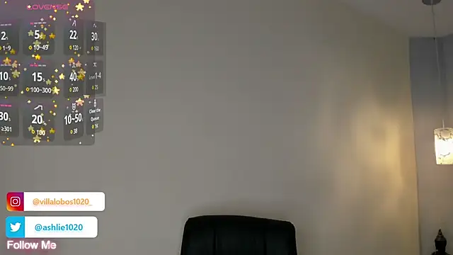 MiaVillalobos online show from October 30, 2025, 12:14 pm