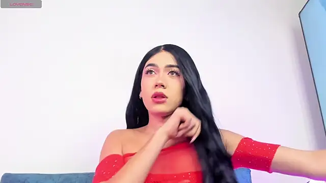 KristallSwan online show from July 16, 2026, 7:33 pm