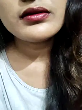 Cute pinkii online show from November 29, 2025, 7:47 pm