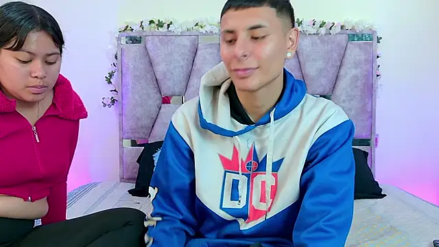 lana and liam  online show from March 19, 2026, 4:40 pm