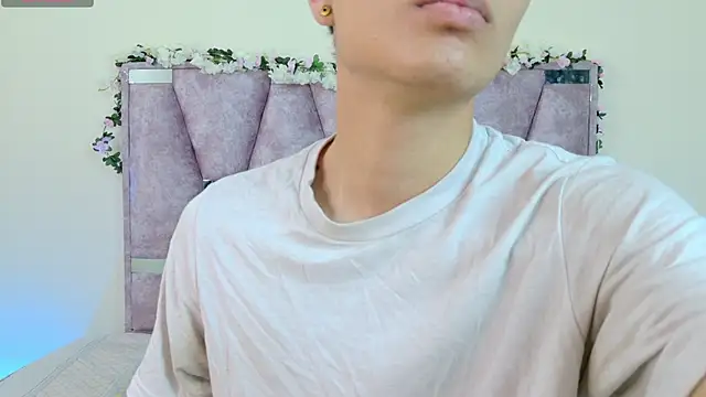 lana and liam  online show from November 15, 2025, 10:30 am