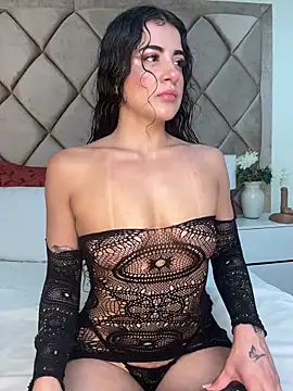 AngelinaDuvall online show from March 29, 2026, 2:02 am