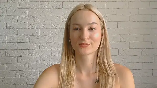 Snapshot of Alice_Sweet_01 chatting on July 29, 2026, 12:48 pm Alice Sweet 01 online show from July 29, 2026, 12:48 pm