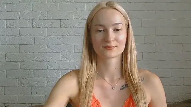 Snapshot of Alice_Sweet_01 chatting on July 21, 2026, 12:17 pm Alice Sweet 01 online show from July 21, 2026, 12:17 pm
