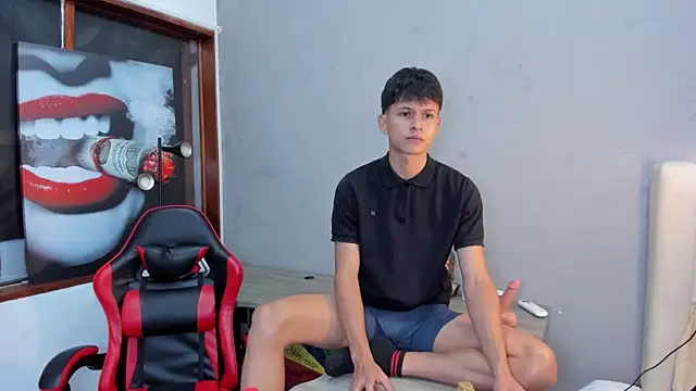 stephane rouss online show from September 28, 2025, 8:05 pm