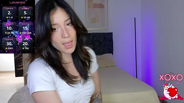 Eliih 01 online show from September 28, 2025, 4:25 pm