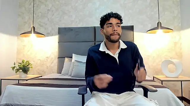 RaphaelDufort online show from September 26, 2025, 12:06 am