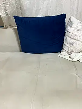 Nursen1 online show from November 21, 2025, 8:30 pm