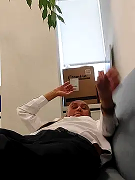 Emily de Carla online show from September 25, 2025, 2:12 pm