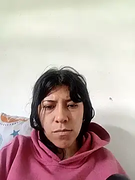 Raven Rouge  online show from September 24, 2025, 1:17 pm