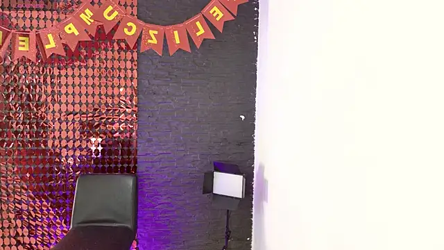 alexxatokyo online show from October 5, 2025, 11:56 am