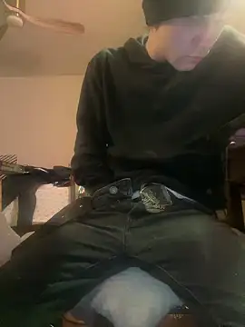 Snapshot of XanderOzzz chatting on February 9, 2026, 1:25 am XanderOzzz online show from February 9, 2026, 1:25 am