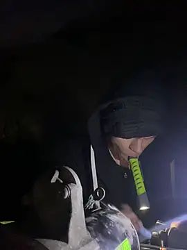 Snapshot of XanderOzzz chatting on February 20, 2026, 5:37 am XanderOzzz online show from February 20, 2026, 5:37 am