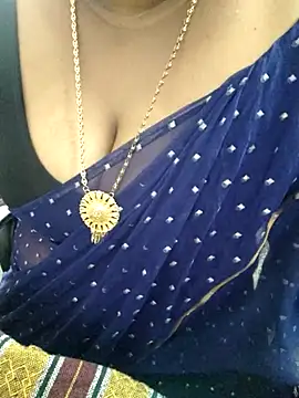 Snapshot of Tamil-rami chatting on September 16, 2025, 6:25 am Tamil-rami online show from September 16, 2025, 6:25 am