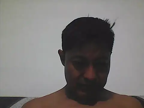 Snapshot of XaviGomez-87 chatting on September 29, 2025, 4:08 am XaviGomez-87 online show from September 29, 2025, 4:08 am