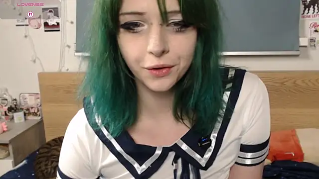 triplebakaaa online show from October 19, 2025, 9:50 pm