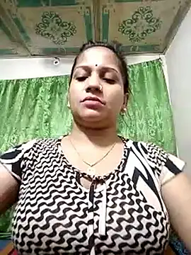 Snapshot of Payel_50 chatting on June 10, 2026, 9:05 pm Payel 50 online show from June 10, 2026, 9:05 pm
