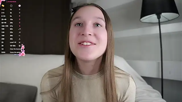 NanaMertins online show from December 18, 2025, 1:11 am