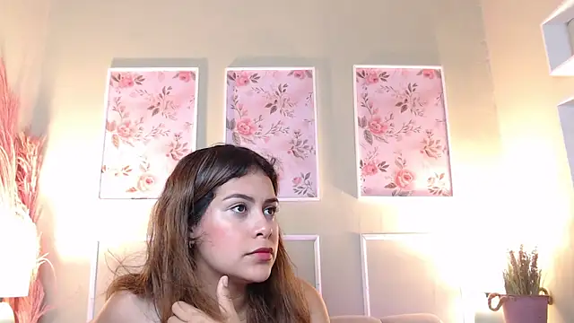 CurlyDani online show from February 21, 2026, 2:02 am