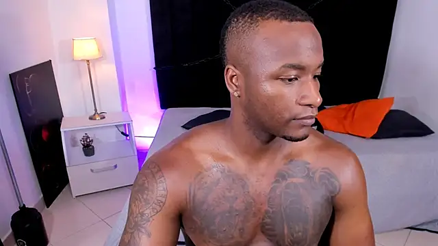 chrstian lewis1 online show from September 26, 2025, 3:19 pm