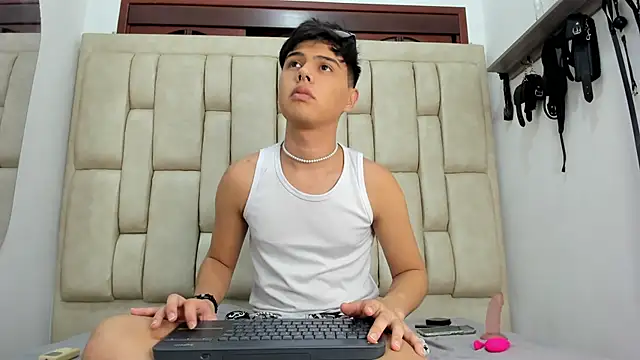 Felipe Cold online show from September 30, 2025, 2:17 am