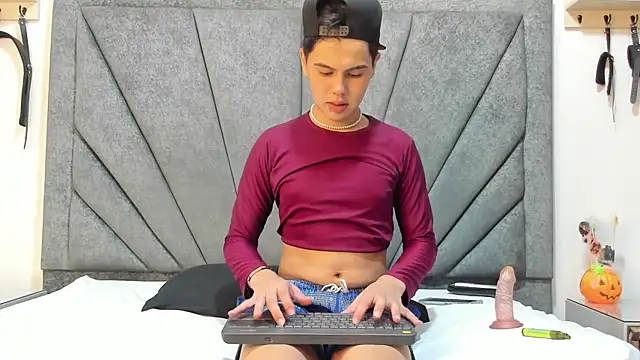 Felipe Cold online show from October 12, 2025, 2:18 pm