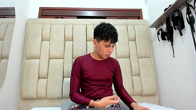 Felipe Cold online show from October 5, 2025, 2:13 am