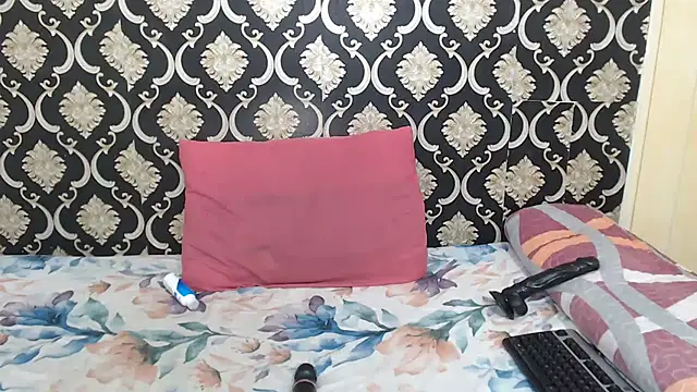 ExoticCandyx online show from December 4, 2025, 6:29 pm