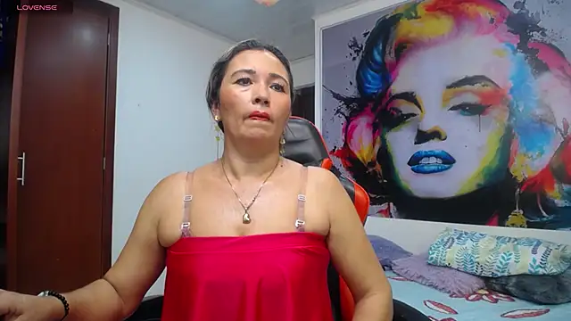 Snapshot of noelia_milf19 chatting on March 2, 2026, 12:33 am noelia milf19 online show from March 2, 2026, 12:33 am