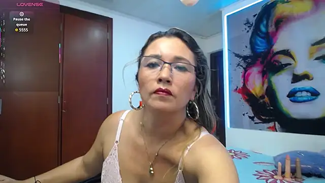 Snapshot of noelia_milf19 chatting on February 27, 2026, 1:06 am noelia milf19 online show from February 27, 2026, 1:06 am