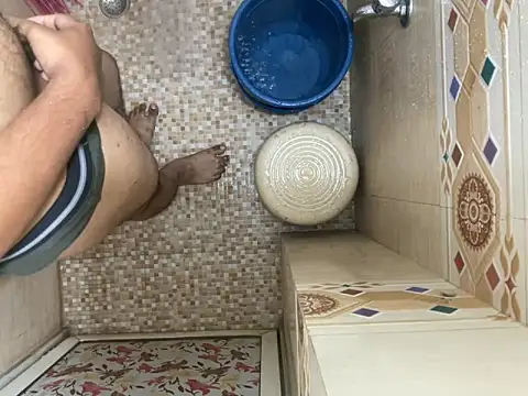 saumon3022 online show from April 18, 2026, 9:55 am