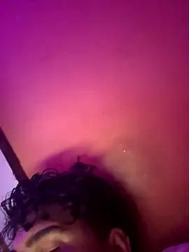 saumon3022 online show from September 20, 2025, 4:06 am