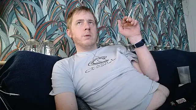 Snapshot of gaydavid chatting on January 8, 2026, 12:16 am gaydavid online show from January 8, 2026, 12:16 am