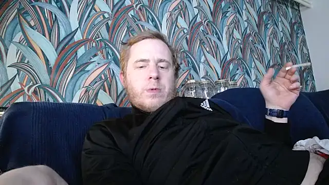 Snapshot of gaydavid chatting on February 11, 2026, 1:05 am gaydavid online show from February 11, 2026, 1:05 am