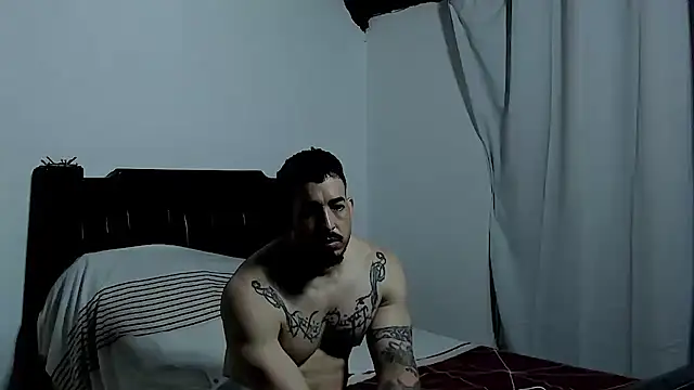 Hunter Hoott online show from October 7, 2025, 10:22 pm