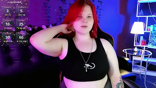 fillisfox  online show from September 19, 2025, 4:00 pm