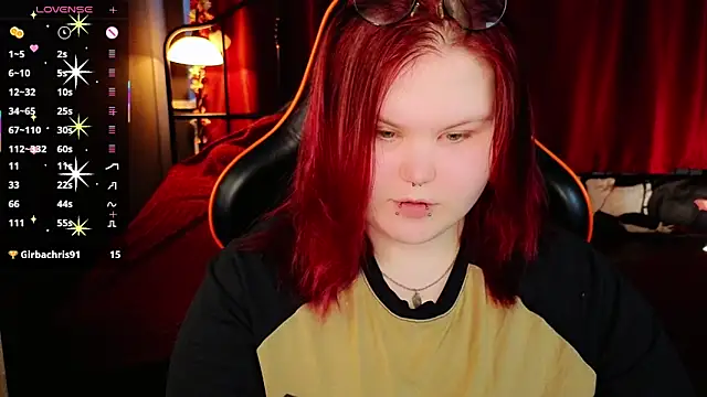 fillisfox  online show from April 2, 2026, 3:51 pm