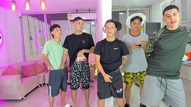 Snapshot of Warrios_teams chatting on September 9, 2025, 5:50 am Warrios teams online show from September 9, 2025, 5:50 am