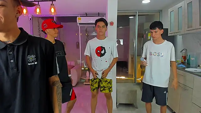 Snapshot of Warrios_teams chatting on September 13, 2025, 5:40 am Warrios teams online show from September 13, 2025, 5:40 am