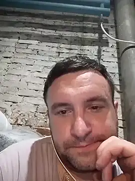 Snapshot of Ivandovxxxl_1010 chatting on September 20, 2025, 11:21 pm Ivandovxxxl 1010 online show from September 20, 2025, 11:21 pm