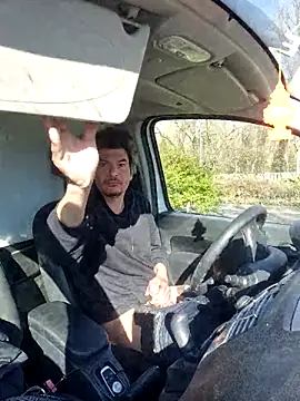 twitshe online show from March 13, 2026, 8:41 am